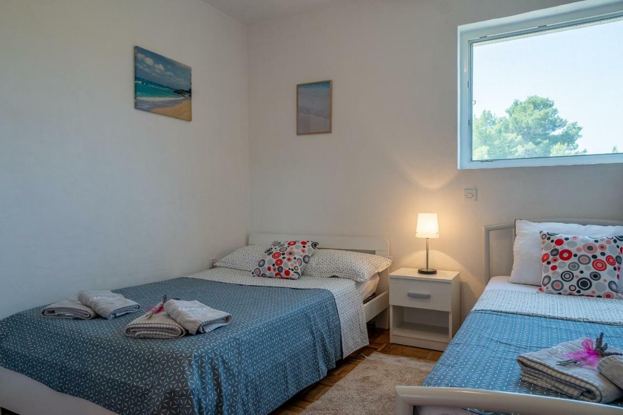 Apartmani "Zuka" Корчула Экстерьер фото