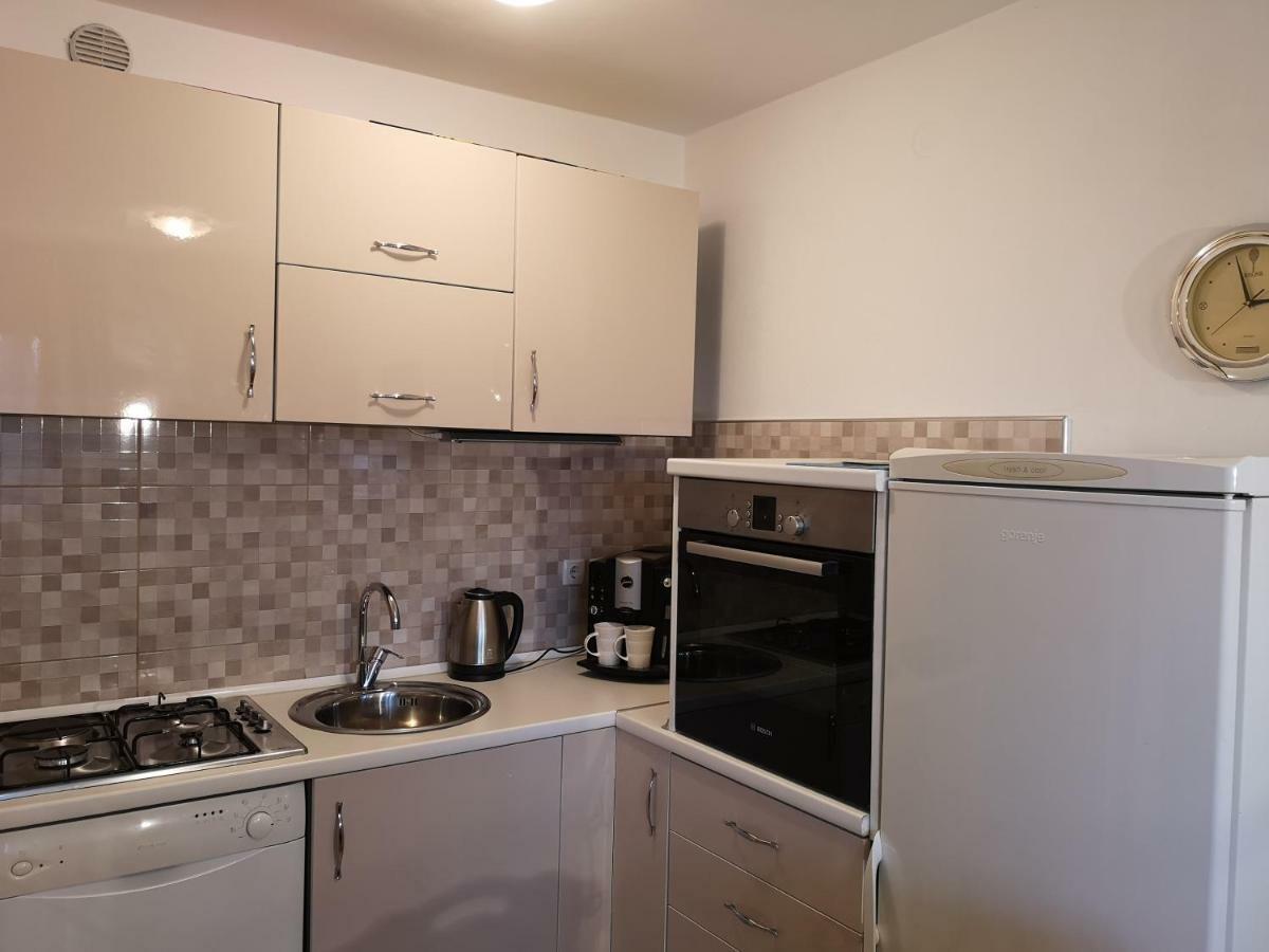 Apartmani "Zuka" Корчула Экстерьер фото